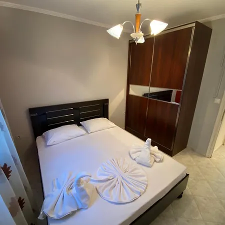 Paul House Apartman Metamórfoszi